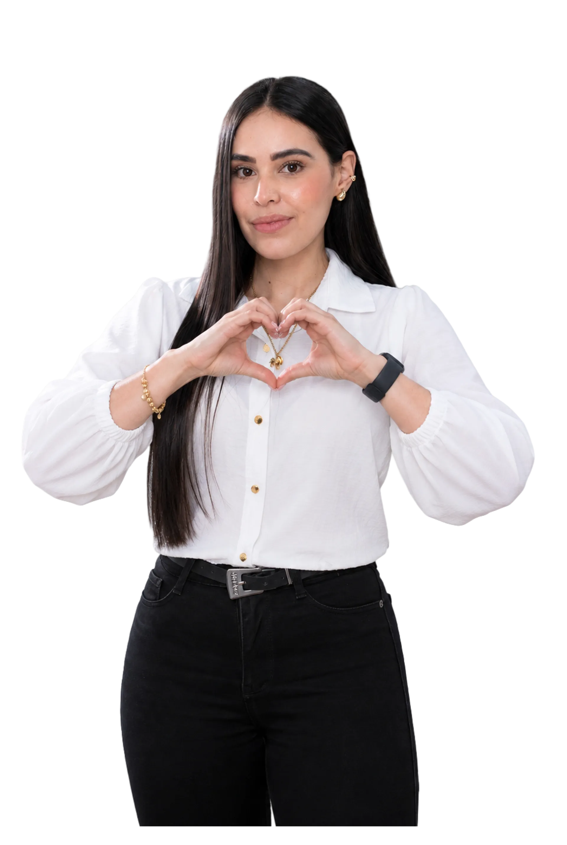 Colaboradora de Clínica Antioquia haciendo un corazón con las manos